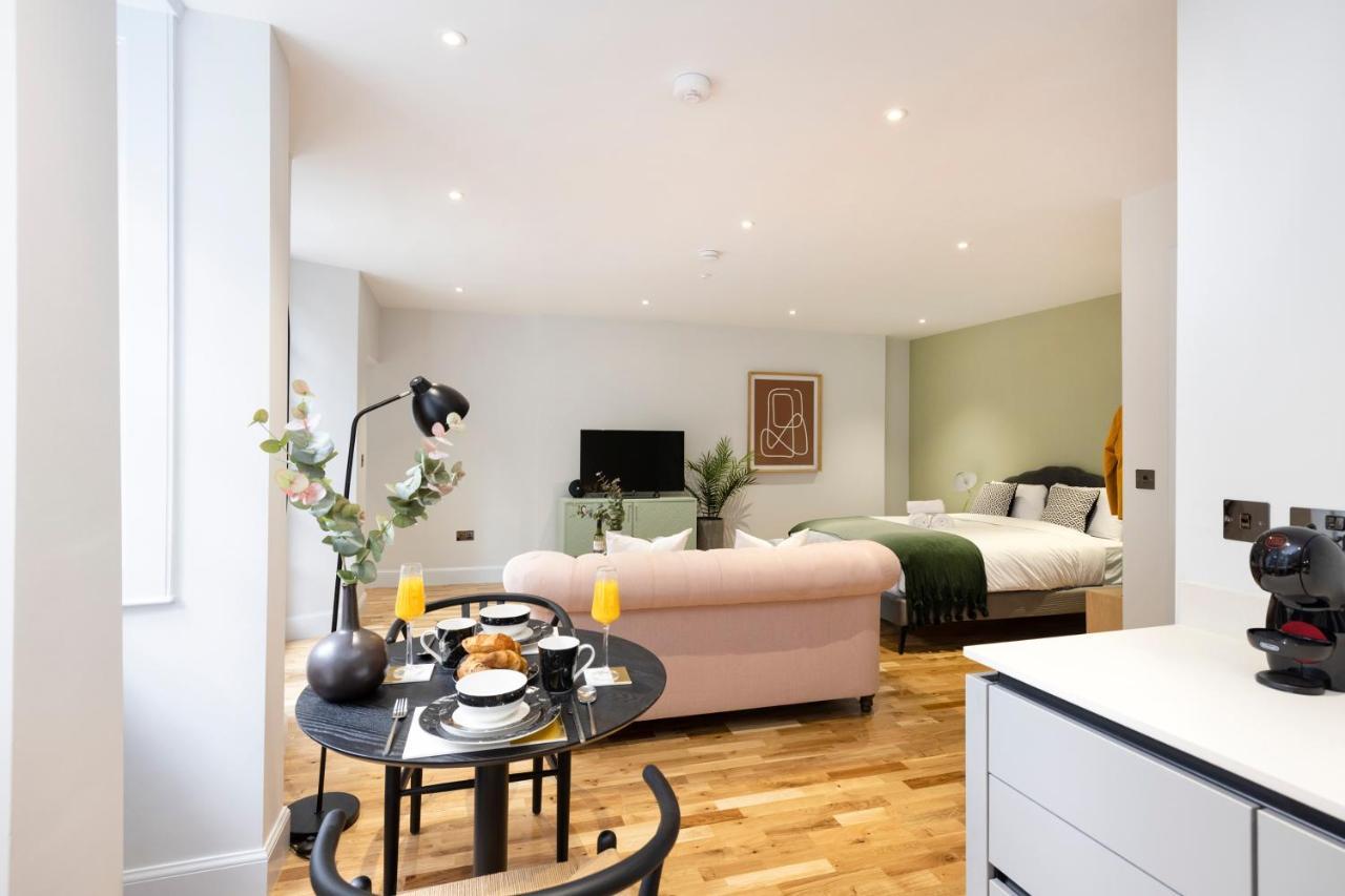Dragon Suites Luxury Serviced Apartments At Alva Street 에든버러 외부 사진