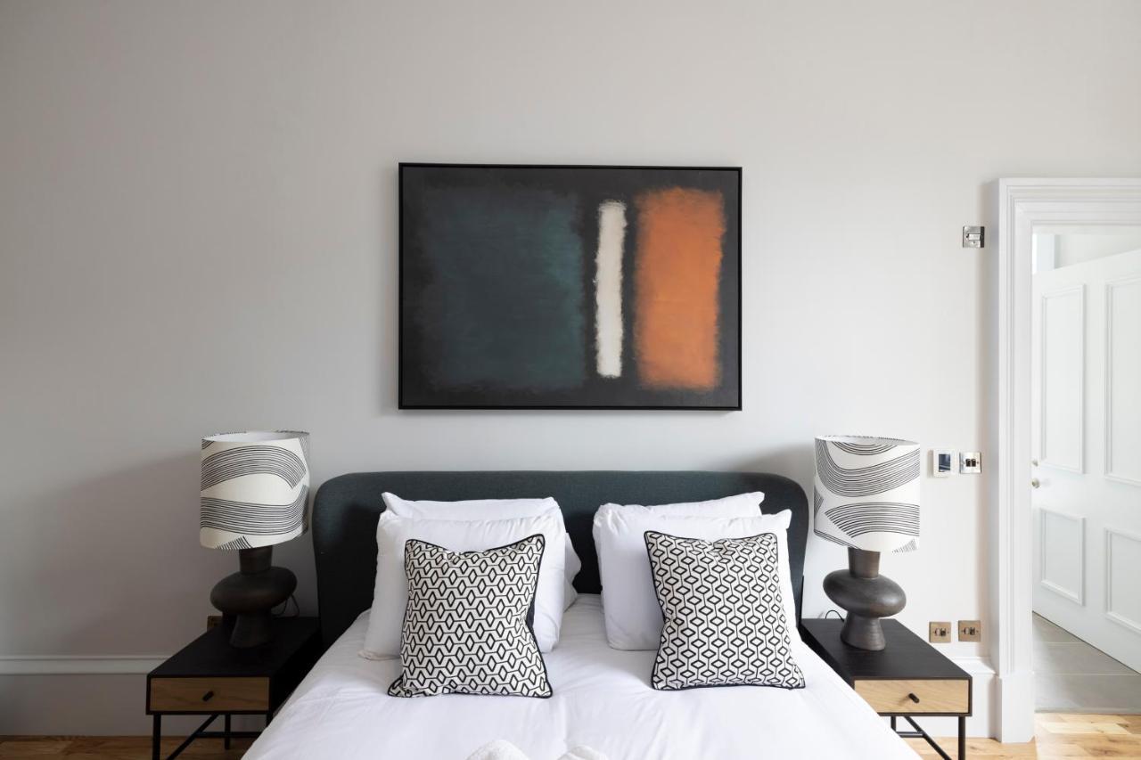 Dragon Suites Luxury Serviced Apartments At Alva Street 에든버러 외부 사진