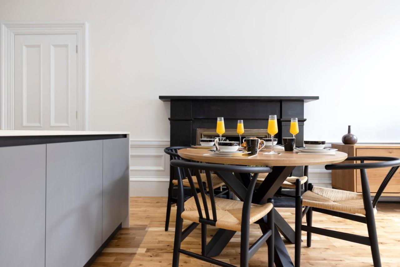 Dragon Suites Luxury Serviced Apartments At Alva Street 에든버러 외부 사진