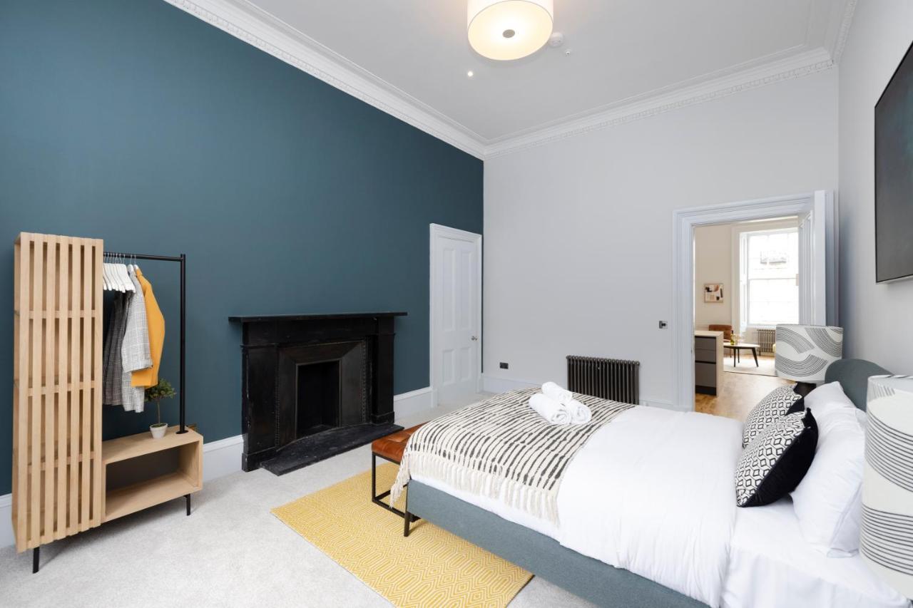 Dragon Suites Luxury Serviced Apartments At Alva Street 에든버러 외부 사진