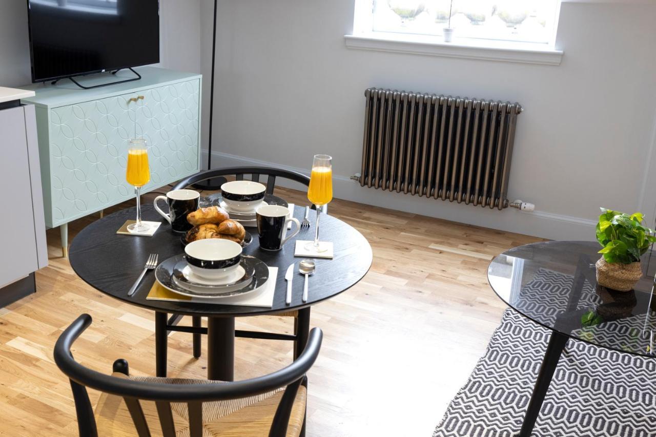 Dragon Suites Luxury Serviced Apartments At Alva Street 에든버러 외부 사진