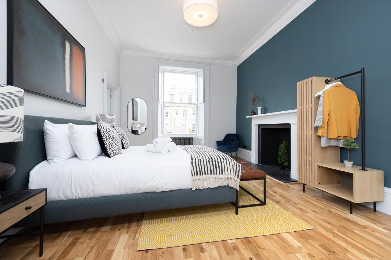 Dragon Suites Luxury Serviced Apartments At Alva Street 에든버러 외부 사진