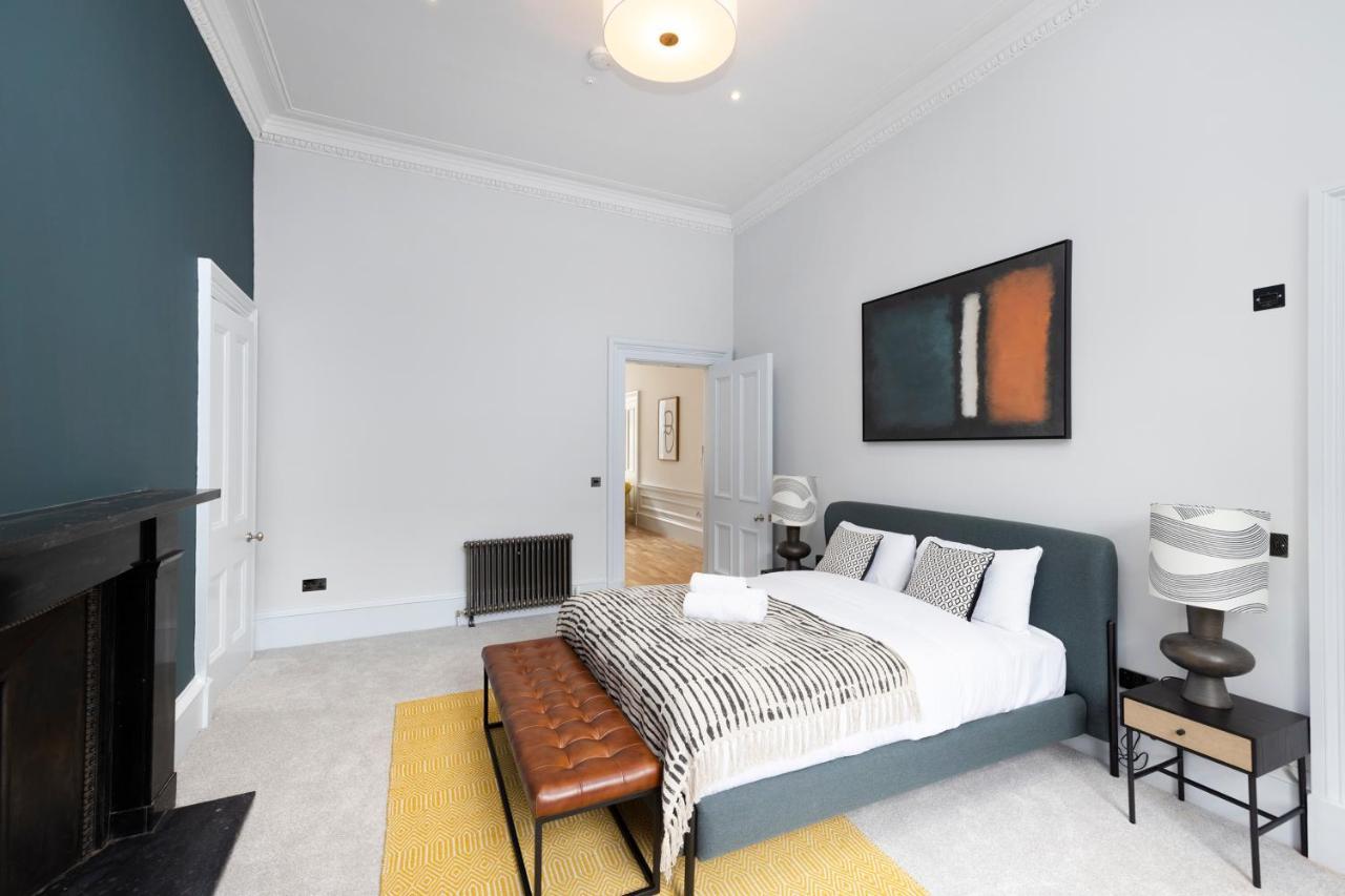 Dragon Suites Luxury Serviced Apartments At Alva Street 에든버러 외부 사진