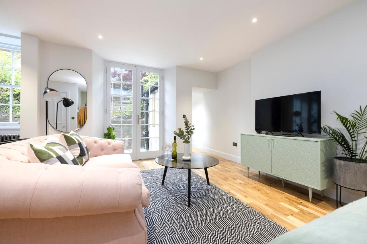 Dragon Suites Luxury Serviced Apartments At Alva Street 에든버러 외부 사진