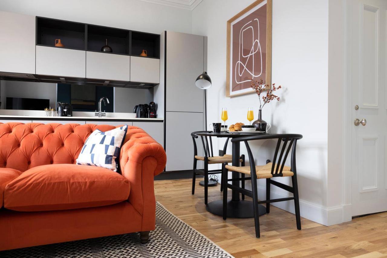 Dragon Suites Luxury Serviced Apartments At Alva Street 에든버러 외부 사진