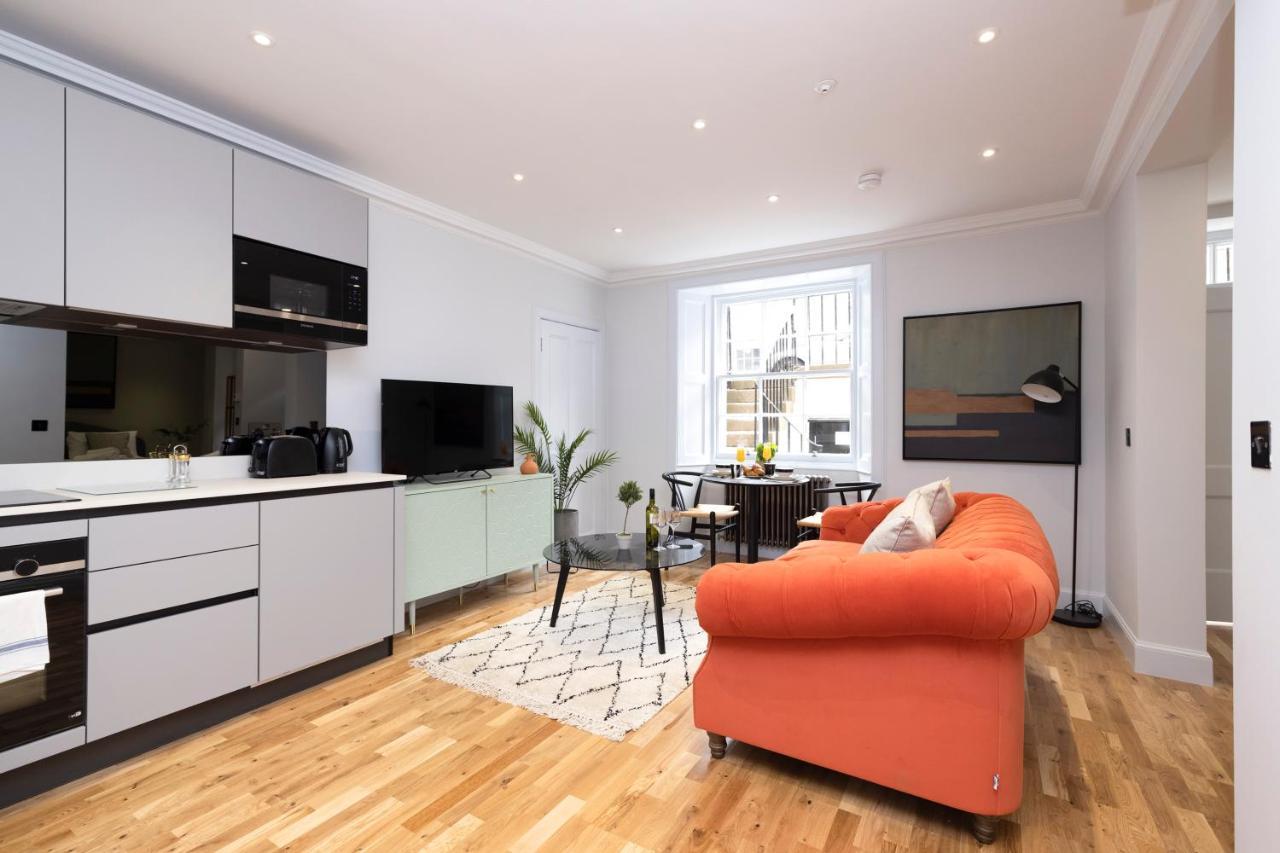 Dragon Suites Luxury Serviced Apartments At Alva Street 에든버러 외부 사진